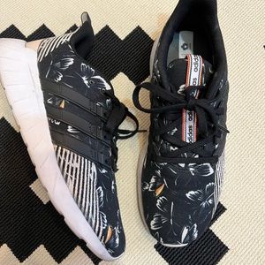 Adidas x Farm Rio Questar Flow Floral Training sneakers